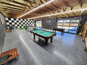 6 BR*Hot Tub*10 mins to DT G-Ville - Image 3