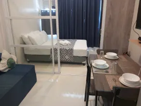 Cozy 1BR Prime World District, Near Airport, Gaisano Grand Mall, Mactan Doctor's Hospital - Image 2