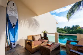 Stunning Large Remodeled Penthouse-Big Canal Views - Image 5