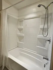 Home with 2 Qeen Bedrooms (4ppl) - Image 4