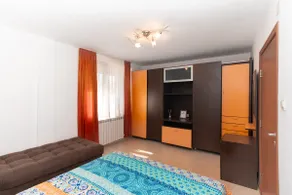 Quiet Apartment + Kitchen | 1 min From The Beach - Image 4
