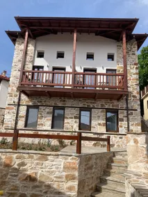 Annousa's Maestros Studio with patio & sea view - Image 5