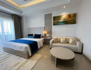 Deluxe King studio with Sofa Bed - SEA VIEW - Image 4