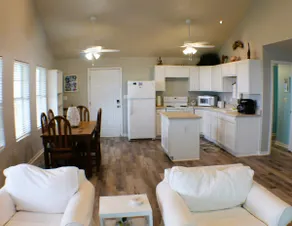 Unwind by the Gulf at This Cozy Dune‑Front Cottage - Image 5