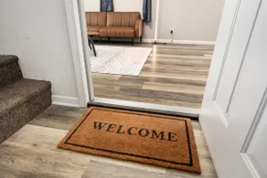 Urban 1BD moments away from DT Peoria - Image 5