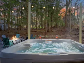 Hot Tub, Game room, Young fam haven Slps 10 - Image 4