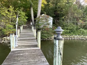 Waterfront Cottage with Dock - Image 5