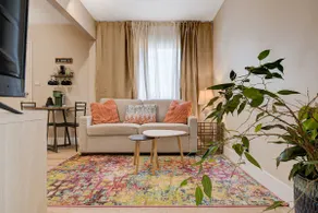 King Bed Suite with Patio Near Strip - Image 2