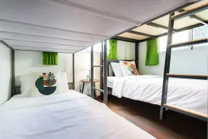 Friend House BKK - Image 5