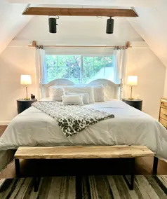 Castle Creek Escape | Creekside I Dogs Welcome - Image 2