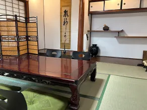 Stay in a rare old house next to a shrine - Image 4
