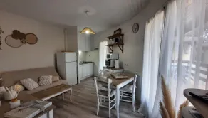 Cocoon: Charming quiet 2-bedroom maisonette - Image 3