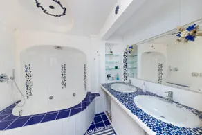 Capri Blue - Image 5