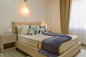 Villa Three bedroom - Image 4