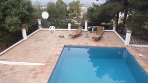 Detached apartment with pool 10 min. from airport - Image 2