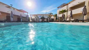 4-room apartment, Beach Access, Private Pool, Air Conditioning N3-4 - Image 2