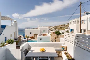 Pink Pelican Pool House Mykonos Town center - Image 5