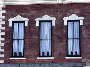 1884 Drama With Downtown Views | 2 Bedroom Suite - Image 4