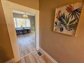 Ontario Vista Countryside Home - Image 4