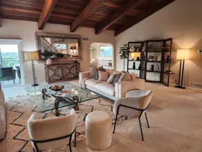Spectacular mansion with amazing views - Image 3