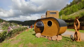 Chalet ”Aux Sons des Cloches” Jacuzzi® + Sauna + view - Image 2
