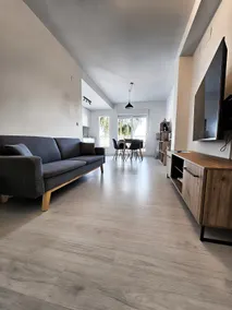Modern apartment in Miramar with air conditioning - Image 2