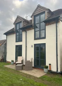 Entire Detached Cottage. Bentley. Worcs. - Image 4