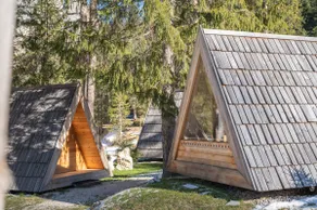 A-Frame Cabin with Mountain View and Camping - Image 5