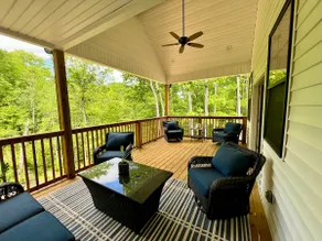 Ruth’s Retreat-12 mins from Leipers Fork-sleeps 4 - Image 2