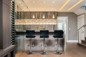 *NEW* Central 5BR w/Theater Room - The Llama House - Image 4