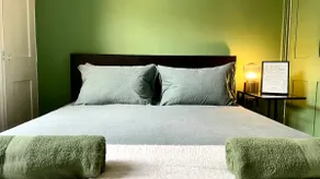 Entire 3 Bedroom House in Central London - Image 3