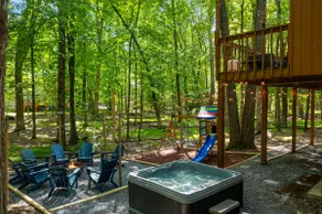 4BR Game Cabin! Mini Golf, Hot Tub, Fire Pit - Image 2