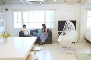95㎡ Family Studio • 10 Min to Shibuya • Parking - Image 3