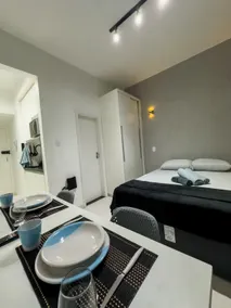 Modern and Charming Loft in Alto - Image 4