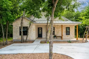 Stetson House | Brand New | Great for Families - Image 2