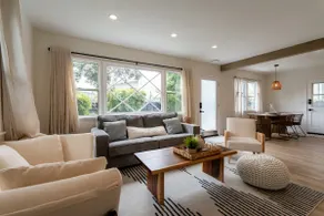 Charming 2 bedroom, steps from Abbot Kinney Venice - Image 5