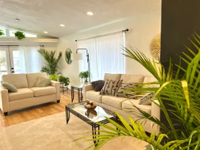 Tropical Paradise Pool House - Image 5