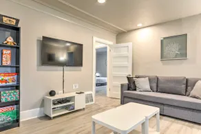 Seattle Oasis with a modern touch - Image 3