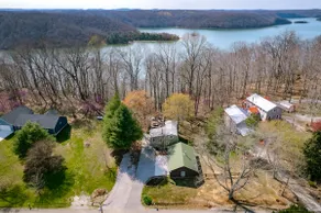 Cottage w/ boat parking, 2.7mi to free boat launch - Image 2