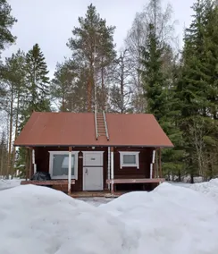 A small and modest cottage, close but secluded. - Image 5