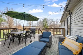 Bourbon Basecamp: 1.5 Acres, Game + Movie Room 3BR - Image 3