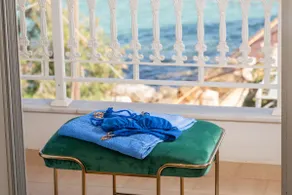Mare Nostrum Seafront Apartment, by ZanteWize - Image 4