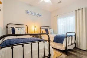 The Condo - Image 2