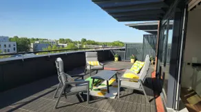 Artisa Penthouse I City ViewI Free Private Parking - Image 3