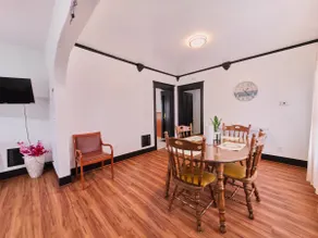 Best in Buffalo: Entire 2nd floor w/ 2 balconies - Image 5