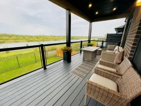 Waterview Estates Luxurious Living - Water Front - Image 2