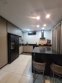 Modern house in a gated condominium - Image 5