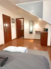 Furnished studio near Gasperich - Image 3
