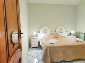 Villa Dolce Cuma • Fireplace •Parking • Ping pong - Image 3