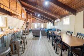 The Lodge at Mimosa Place: - Image 5